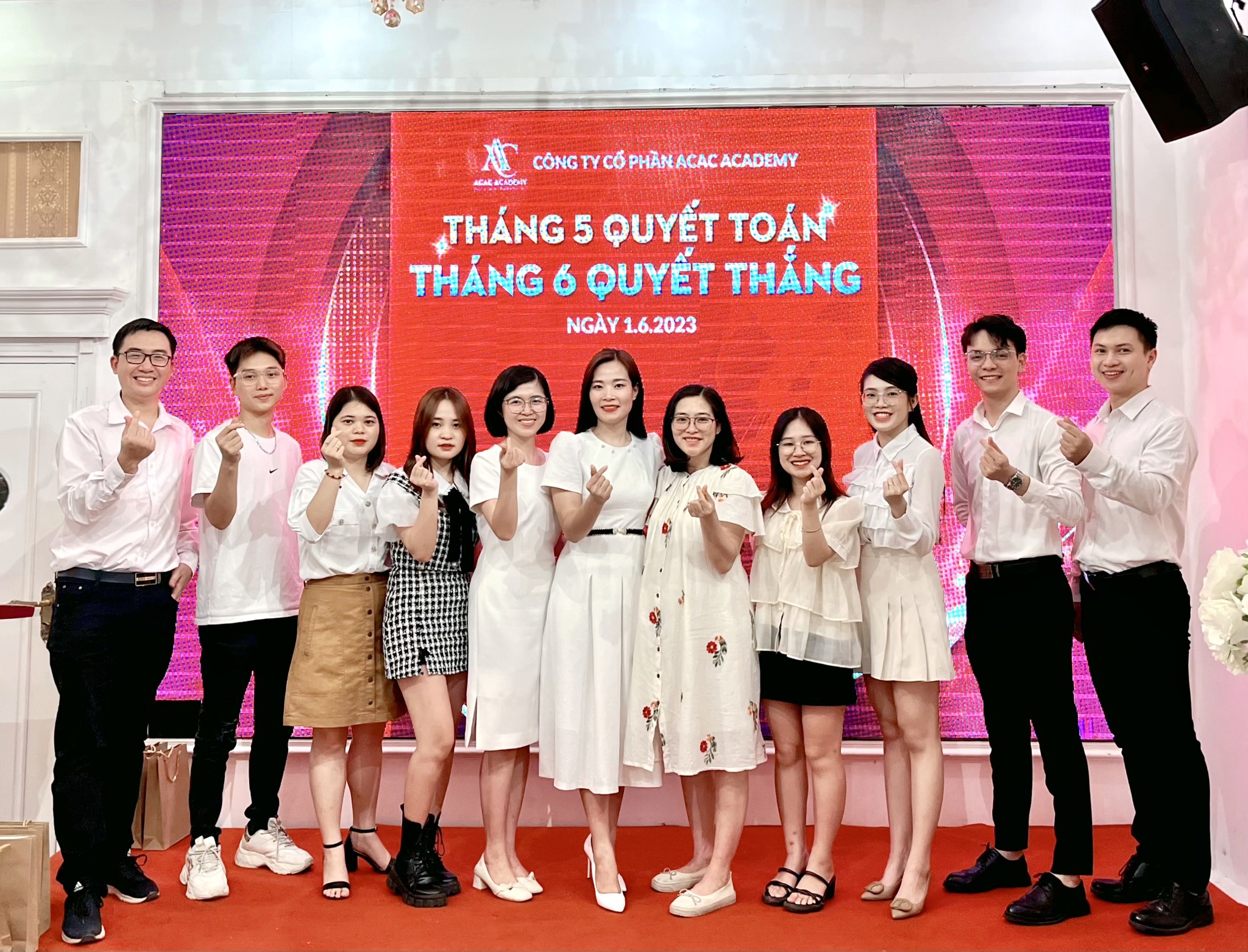 Sự kiện 1/6 bữa tiệc nạp năng lượng cho toàn thể cán bộ ACAC Academy